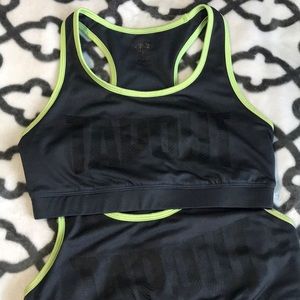 2 TAPOUT sports bras